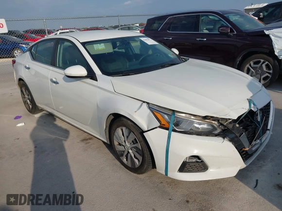 2020 Nissan Altima S with VIN 1N4BL4BV2LC211662, listed as a IAAI auction lot 41894473 with 136,863 mi miles and . Bid and sale history available at DreamBid. Image 1.
