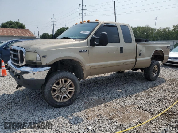 2001 Ford Super Duty F-250 XL with VIN 1FTNX21S31EA51607, listed as a Copart auction lot 64711164 with 137,934 mi miles and Salvage Title. Bid and sale history available at carsss.com. Image 1.