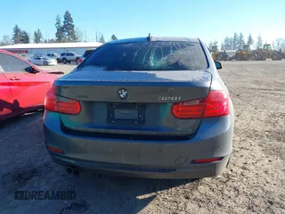 2013 BMW 3 Series 328i xDrive with VIN WBA3B5G51DNS04317, listed as a IAAI auction lot 41434777 with 1 mi miles. Bid and sale history available at carsss.com. Image 16.