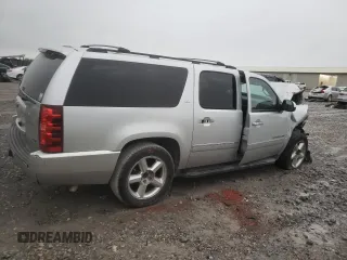 2010 Chevrolet Suburban LTZ with VIN 1GNUKKE31AR152299, listed as a Copart auction lot 83791914 with 209,102 mi miles and Clean Title. Bid and sale history available at carsss.com. Image 3.