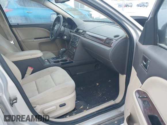 2009 Ford Taurus SEL with VIN 1FAHP27W89G121776, listed as a IAAI auction lot 40854998 with 150,022 mi miles. Bid and sale history available at carsss.com. Image 5.