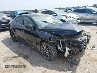 2018 Mazda 3 Touring z VIN 3MZBN1V33JM250329, wystawiony jako IAAI lot #42366624 z przebiegiem Nie podano mil oraz . Historia ofert i sprzedaży dostępna na DreamBid. Obrazek 1.