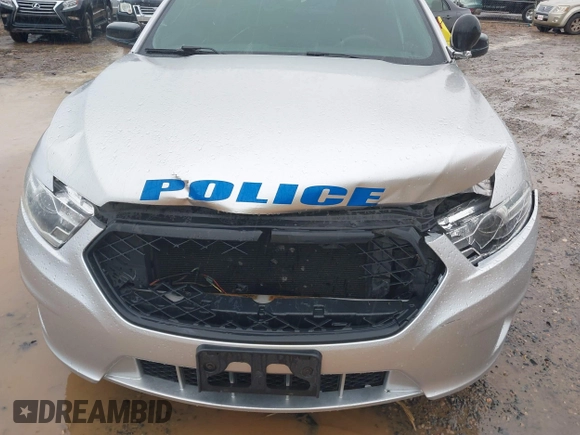 2015 Ford Police Interceptor с VIN 1FAHP2MK8FG190240, выставлен на аукционе IAAI как лот 41570580 с пробегом 131 158 миль миль и . История ставок и продаж доступна на DreamBid. Изображение 6.