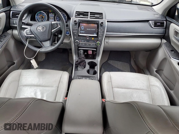 2017 Toyota Camry Hybrid LE z VIN 4T1BD1FK6HU205527, wystawiony jako Copart lot #57437025 z przebiegiem 55 826 mil mil oraz Szkoda całkowita • Salvage title. Historia ofert i sprzedaży dostępna na DreamBid. Obrazek 8.