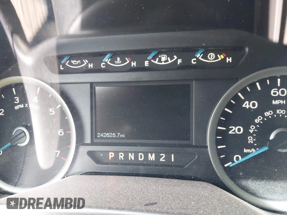 2015 Ford F-150 XLT with VIN 1FTEW1EG3FKE16010, listed as a IAAI auction lot 42107938 with 242,625 mi miles and . Bid and sale history available at DreamBid. Image 7.