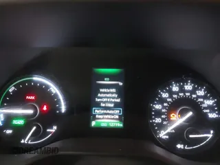 2023 Toyota Sienna XLE с VIN 5TDJSKFC0PS099650, выставлен на аукционе IAAI как лот 42324871 с пробегом 12 719 миль миль и . История ставок и продаж доступна на DreamBid. Изображение 7.