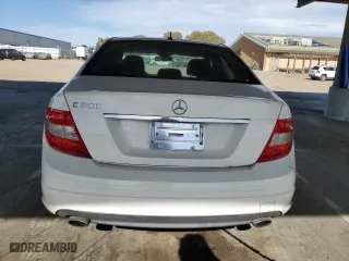 2009 Mercedes-Benz C-Class 3.0L Sport with VIN WDDGF54X19F213959, listed as a Copart auction lot 52898365 with 173,500 mi miles and Clean Title. Bid and sale history available at carsss.com. Image 6.