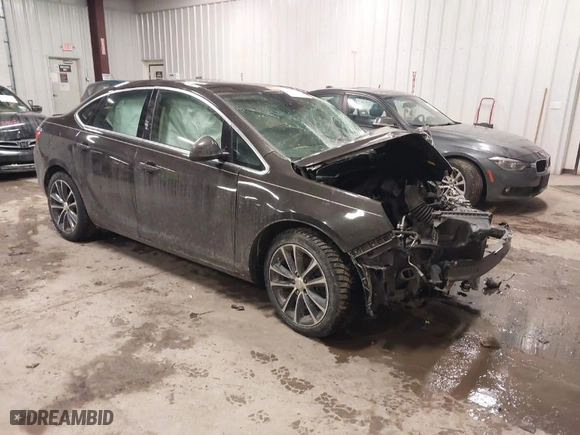 2016 Buick Verano Sport Touring with VIN 1G4PW5SKXG4129418, listed as a IAAI auction lot 41638589 with 174,212 mi miles. Bid and sale history available at carsss.com. Image 1.