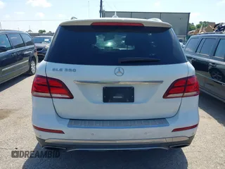 2016 Mercedes-Benz GLE 350 с VIN 4JGDA5JB6GA797205, выставлен на аукционе IAAI как лот 42240531 с пробегом 195 744 миль миль и . История ставок и продаж доступна на DreamBid. Изображение 16.