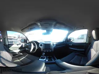 2019 Toyota Tundra 4WD SR5 with VIN 5TFDY5F11KX849569, listed as a IAAI auction lot 41754900 with 39,417 mi miles. Bid and sale history available at carsss.com. Image 19.