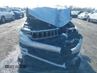 2022 Jeep Wagoneer Series II with VIN 1C4SJVBT6NS141001, listed as a IAAI auction lot 41561935 with 55,511 mi miles and . Bid and sale history available at DreamBid. Image 6.