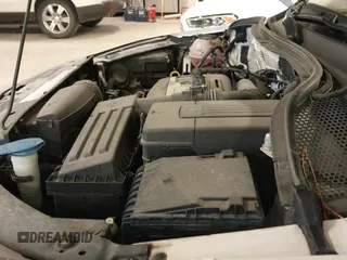 2017 Volkswagen Tiguan Sport with VIN WVGUV7AXXHK019674, listed as a IAAI auction lot 41374050 with 104,821 mi miles and . Bid and sale history available at DreamBid. Image 22.