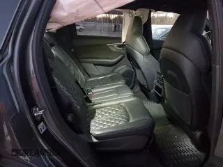 2022 Audi SQ7 Premium Plus z VIN WA1AWBF77ND000641, wystawiony jako Copart lot #78383883 z przebiegiem 54 759 mil mil oraz . Historia ofert i sprzedaży dostępna na DreamBid. Obrazek 11.
