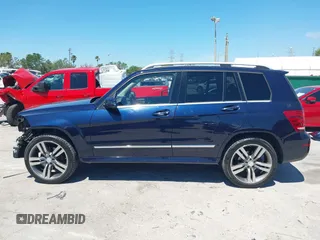 2014 Mercedes-Benz GLK 350 with VIN WDCGG5HB0EG337418, listed as a IAAI auction lot 41897311 with 161,358 mi miles and . Bid and sale history available at DreamBid. Image 15.