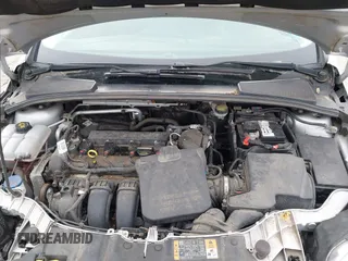 2014 Ford Focus SE with VIN 1FADP3F24EL285126, listed as a IAAI auction lot 41956143 with 113,415 mi miles. Bid and sale history available at carsss.com. Image 10.
