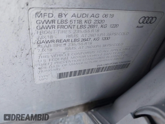 2019 Audi Q3 Premium with VIN WA1AECF3XK1069696, listed as a IAAI auction lot 41698906 with 29,713 mi miles and . Bid and sale history available at DreamBid. Image 9.