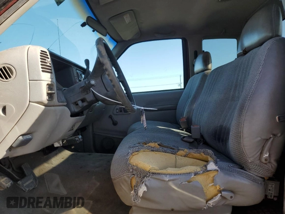1998 Chevrolet Silverado 1500 with VIN 1GCEK19R2WE133619, listed as a Copart auction lot 55303545 with 200,306 mi miles and Salvage Title. Bid and sale history available at DreamBid. Image 7.