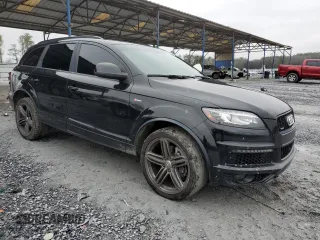 2015 Audi Q7 3.0T S line Prestige with VIN WA1DGAFE1FD018945, listed as a Copart auction lot 45024055 with 160,975 mi miles and Salvage Title. Bid and sale history available at carsss.com. Image 4.