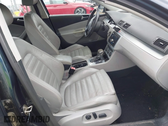 2006 Volkswagen Passat 3.6L V6 с VIN WVWCU73C96E215940, выставлен на аукционе IAAI как лот 42257810 с пробегом 102 795 миль миль и . История ставок и продаж доступна на DreamBid. Изображение 5.