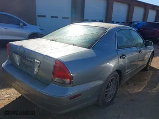 2002 Mitsubishi Diamante LS with VIN 6MMAP67PX2T002710, listed as a IAAI auction lot 41244987 with 135,039 mi miles. Bid and sale history available at carsss.com. Image 4.