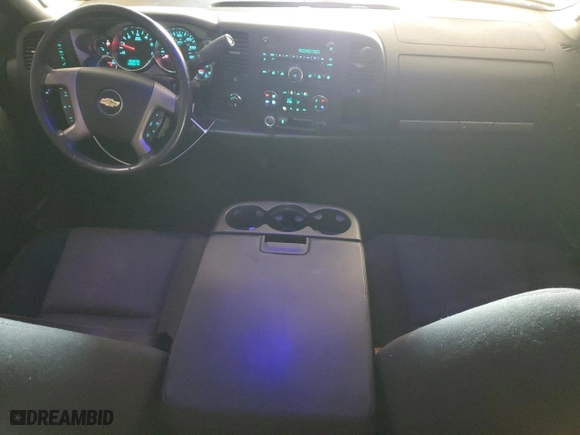 2013 Chevrolet Silverado 1500 LT with VIN 1GCRKSE71DZ324224, listed as a Copart auction lot 88744925 with 104,022 mi miles and Clean Title. Bid and sale history available at carsss.com. Image 8.