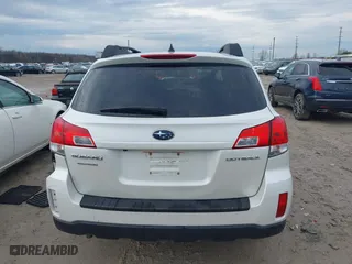2011 Subaru Outback 2.5i Prem AWP/HK/Moon with VIN 4S4BRCHC5B1326383, listed as a IAAI auction lot 41911999 with 165,094 mi miles. Bid and sale history available at carsss.com. Image 17.