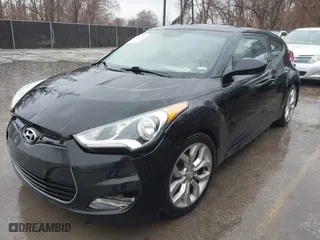 2015 Hyundai Veloster RE:FLEX with VIN KMHTC6AD2FU229849, listed as a IAAI auction lot 41705641 with 170,591 mi miles. Bid and sale history available at carsss.com. Image 2.
