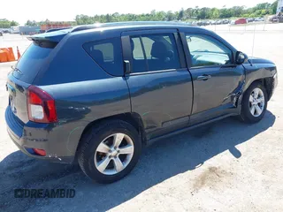 2015 Jeep Compass Sport with VIN 1C4NJDBB9FD135066, listed as a IAAI auction lot 42022157 with 98,632 mi miles. Bid and sale history available at carsss.com. Image 4.