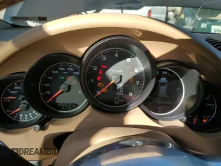 2016 Porsche Cayenne z VIN WP1AA2A27GLA08049, wystawiony jako Copart lot #87113884 z przebiegiem 125 603 mil mil oraz Szkoda całkowita • Salvage title. Historia ofert i sprzedaży dostępna na DreamBid. Obrazek 9.