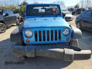 2009 Jeep Wrangler X with VIN 1J4FA24149L782816, listed as a Copart auction lot 42495835 with Not Provided miles and Salvage Title. Bid and sale history available at DreamBid. Image 5.