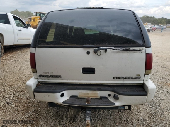 2000 Chevrolet Blazer LT with VIN 1GNDT13WXY2276000, listed as a Copart auction lot 72736464 with 204,388 mi miles and Salvage Title. Bid and sale history available at carsss.com. Image 6.