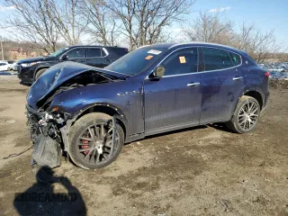 2017 Maserati Levante S with VIN ZN661YUL1HX245191, listed as a Copart auction lot 42739785 with 44,959 mi miles and Salvage Title. Bid and sale history available at carsss.com. Image 1.