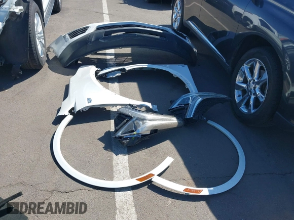2019 Cadillac XT5 FWD with VIN 1GYKNARS1KZ135419, listed as a IAAI auction lot 41860022 with 63,395 mi miles and . Bid and sale history available at DreamBid. Image 12.