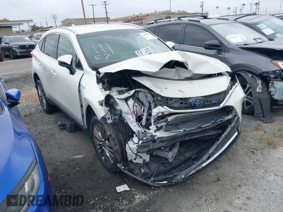 2021 Toyota Venza LE with VIN JTEAAAAH9MJ069812, listed as a IAAI auction lot 41885024 with Not Provided miles and . Bid and sale history available at carsss.com. Image 1.