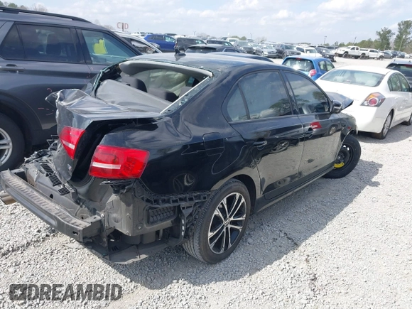 2015 Volkswagen Jetta Sedan 1.8T SE with VIN 3VWD17AJ2FM244220, listed as a IAAI auction lot 41793712 with 150,102 mi miles. Bid and sale history available at carsss.com. Image 4.