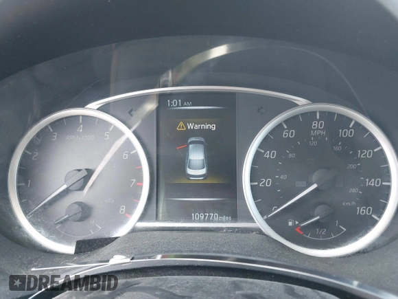 2019 Nissan Sentra S z VIN 3N1AB7AP3KY214172, wystawiony jako IAAI lot #41969114 z przebiegiem 109 770 mil mil oraz . Historia ofert i sprzedaży dostępna na DreamBid. Obrazek 7.