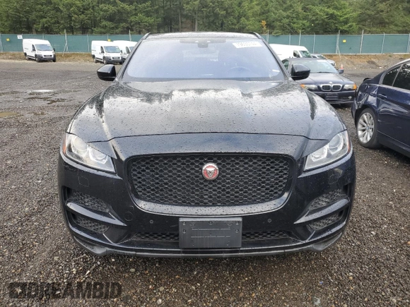 2018 Jaguar F-Pace 20d Premium with VIN SADCJ2FN5JA244185, listed as a Copart auction lot 79635744 with 96,283 mi miles and Clean Title. Bid and sale history available at DreamBid. Image 5.