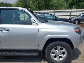 2021 Toyota 4Runner SR5 with VIN JTEMU5JR1M5929960, listed as a IAAI auction lot 41912094 with 90,249 mi miles and . Bid and sale history available at DreamBid. Image 21.