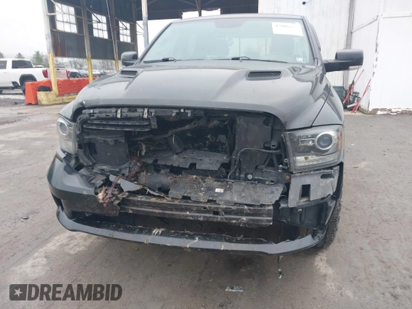 2016 Ram 1500 Sport z VIN 1C6RR7MTXGS211299, wystawiony jako IAAI lot #42006622 z przebiegiem 118 671 mil mil oraz . Historia ofert i sprzedaży dostępna na DreamBid. Obrazek 6.