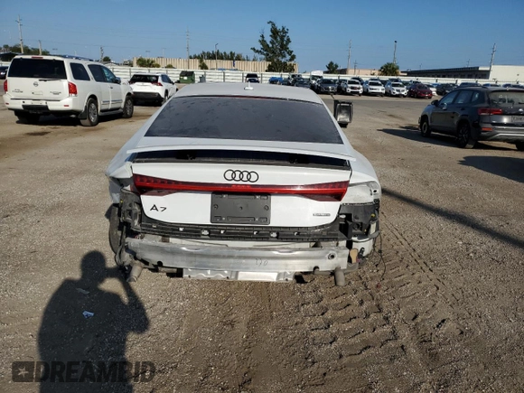 2021 Audi A7 z VIN WAUTPBF22MN082218, wystawiony jako Copart lot #41307323 z przebiegiem 27 107 mil mil oraz Nie do naprawy. Historia ofert i sprzedaży dostępna na DreamBid. Obrazek 6.