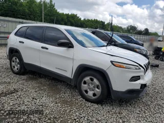 2015 Jeep Cherokee Sport z VIN 1C4PJLAB8FW617178, wystawiony jako Copart lot #56366245 z przebiegiem 93 514 mil mil oraz Szkoda całkowita • Salvage title. Historia ofert i sprzedaży dostępna na DreamBid. Obrazek 4.