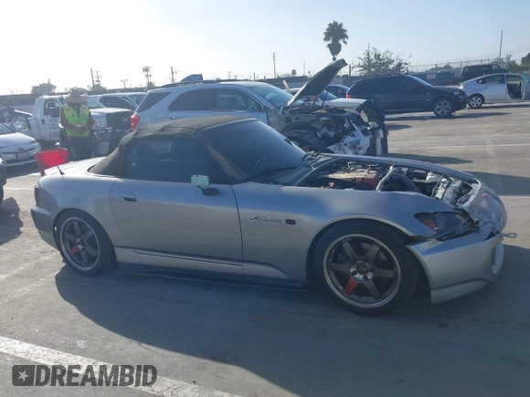 2004 Honda S2000 with VIN JHMAP21424T004079, listed as a IAAI auction lot 41711408 with 111,665 mi miles and . Bid and sale history available at DreamBid. Image 13.