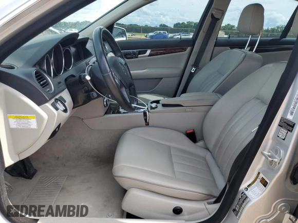 2014 Mercedes-Benz C 250 Sport with VIN WDDGF4HB1EA950028, listed as a Copart auction lot 58206825 with 105,523 mi miles and Salvage title. Bid and sale history available at DreamBid. Image 7.