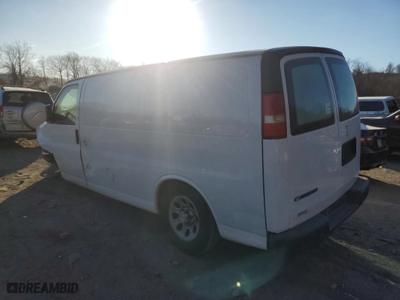 2009 Chevrolet Express Cargo Van with VIN 1GCFG15X491110333, listed as a Copart auction lot 88082765 with 77,188 mi miles and Salvage Title. Bid and sale history available at carsss.com. Image 2.