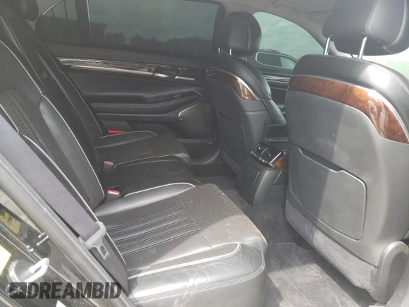 2017 Genesis G90 Premium z VIN KMHG34JA4HU028002, wystawiony jako Copart lot #54210265 z przebiegiem 161 194 mil mil oraz Szkody całkowita. Historia ofert i sprzedaży dostępna na DreamBid. Obrazek 10.