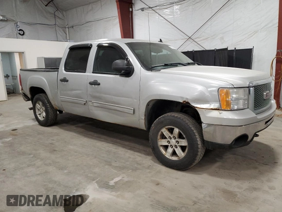 2010 GMC Sierra 1500 SLE z VIN 3GTRKVE30AG166548, wystawiony jako Copart lot #53606675 z przebiegiem 182 717 mil mil oraz Szkoda całkowita • Salvage title. Historia ofert i sprzedaży dostępna na DreamBid. Obrazek 4.