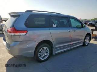 2011 Toyota Sienna XLE AAS with VIN 5TDYK3DCXBS104773, listed as a Copart auction lot 53211275 with 0 mi miles and Clean Title. Bid and sale history available at carsss.com. Image 3.