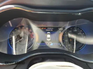 2015 Chrysler 200 S с VIN 1C3CCCBB1FN731296, выставлен на аукционе Copart как лот 57788935 с пробегом 203 236 миль миль и Списание • Salvage title. История ставок и продаж доступна на DreamBid. Изображение 9.