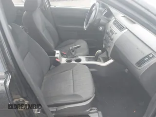2009 Ford Focus SE with VIN 1FAHP35N39W139379, listed as a IAAI auction lot 41867140 with 234,817 mi miles. Bid and sale history available at carsss.com. Image 5.