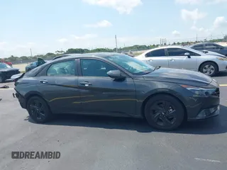 2023 Hyundai Elantra SEL с VIN 5NPLM4AG7PH103787, выставлен на аукционе IAAI как лот 42334991 с пробегом 46 647 миль миль и . История ставок и продаж доступна на DreamBid. Изображение 14.